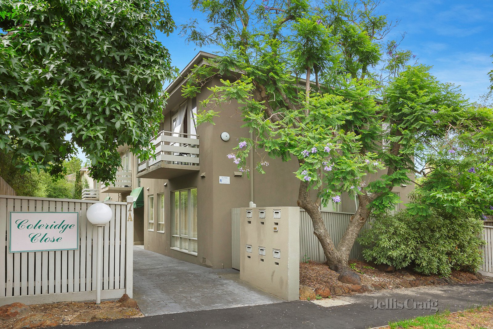 3/7A Coleridge Street, Elwood image 1