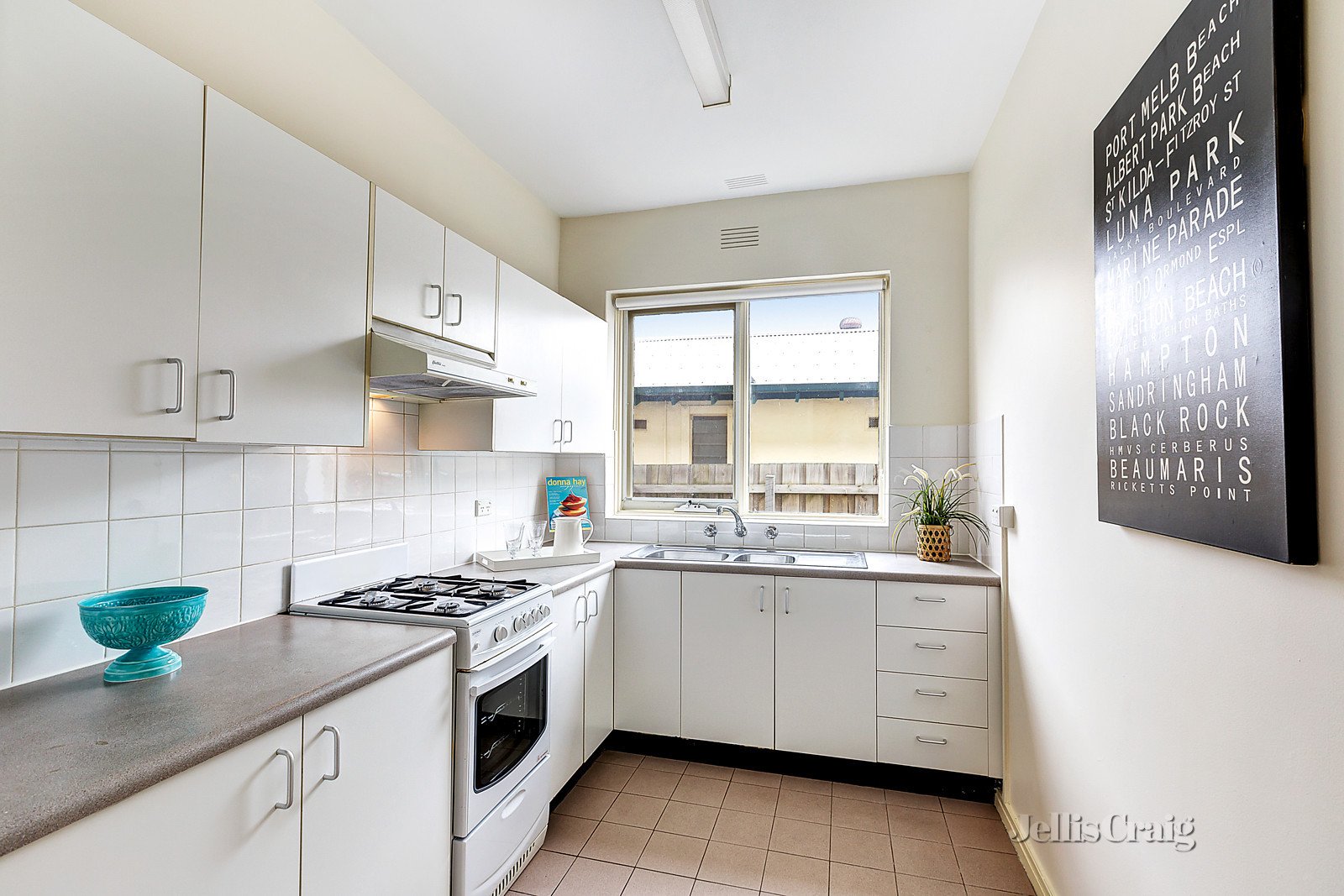 3/7A Coleridge Street, Elwood image 3