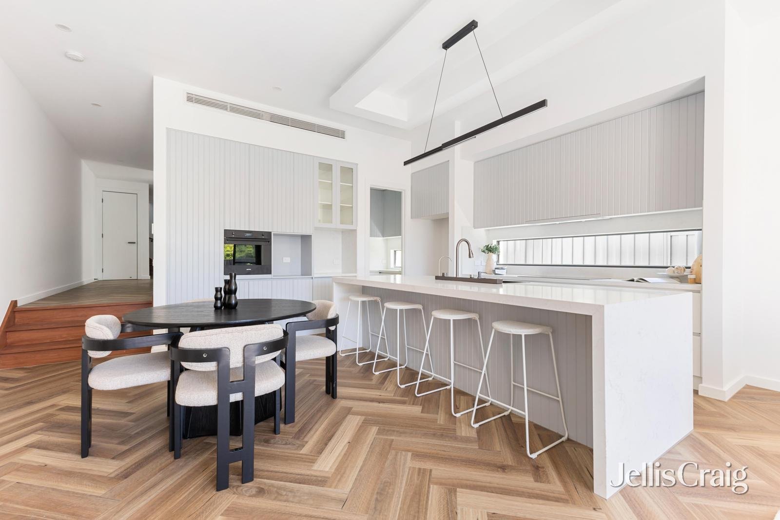 37a Deakin Street, Bentleigh&nbsp;East image 2