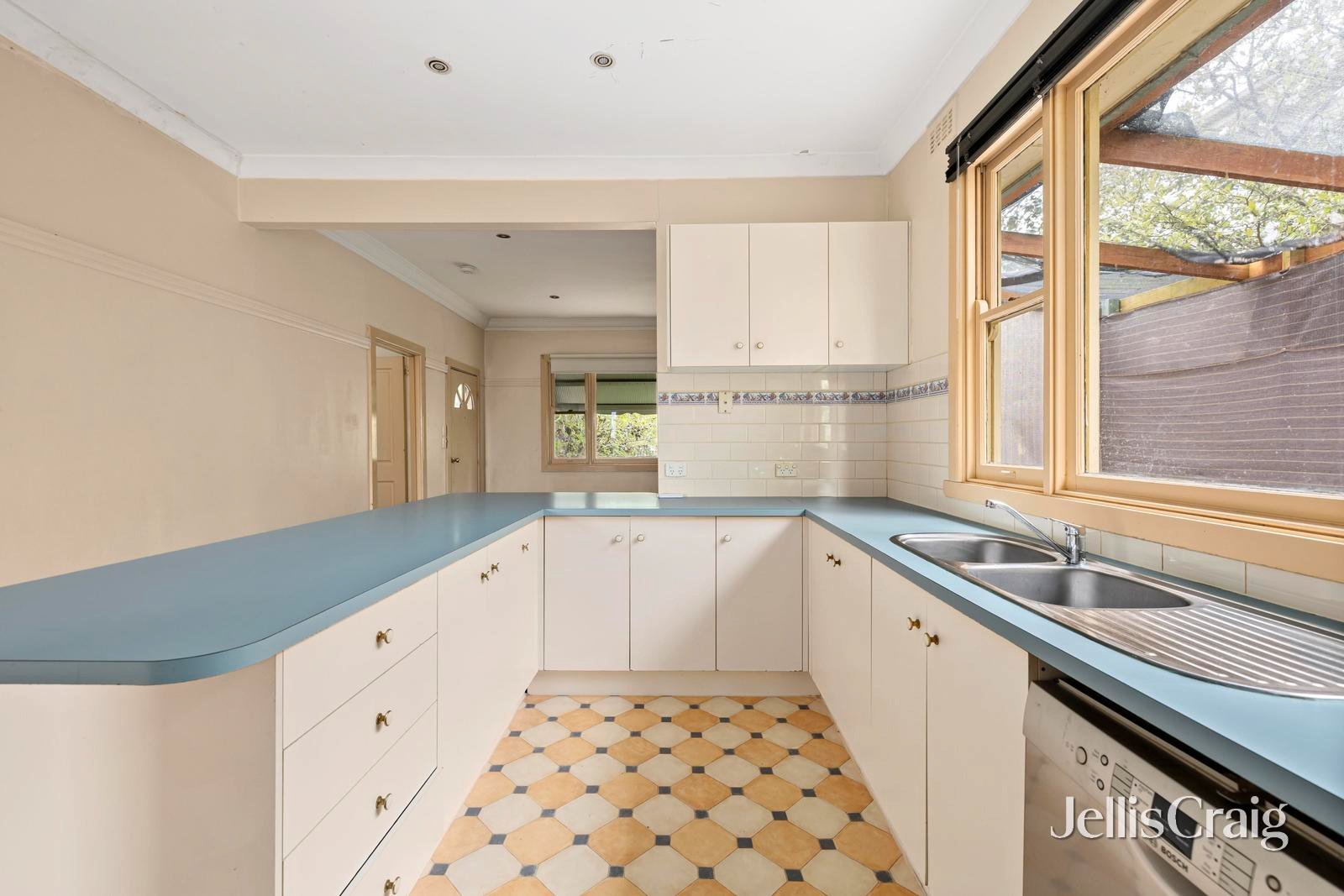 38 Allendale Road, Croydon image 3