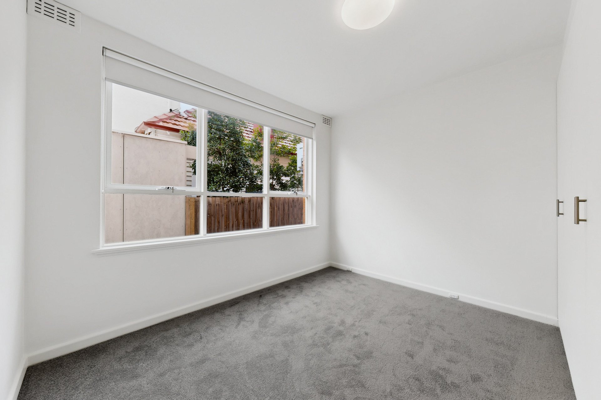 3/8 Austin Avenue, Elwood image 5