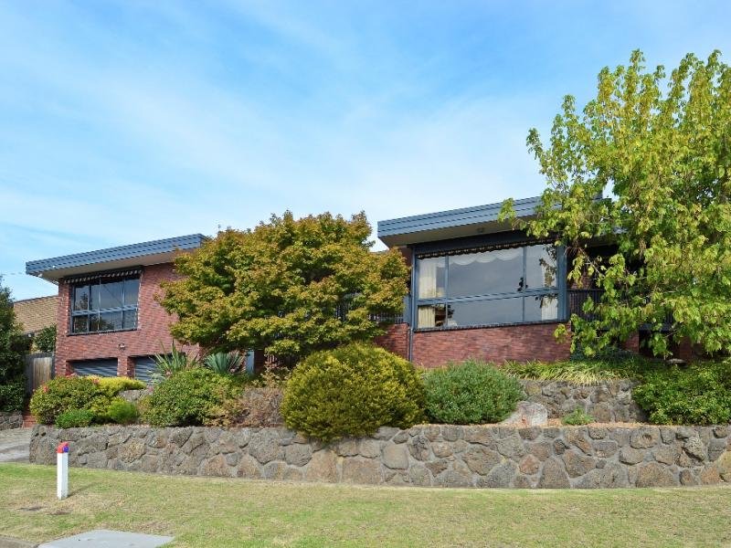 38 Barwon Boulevard, Highton image 10