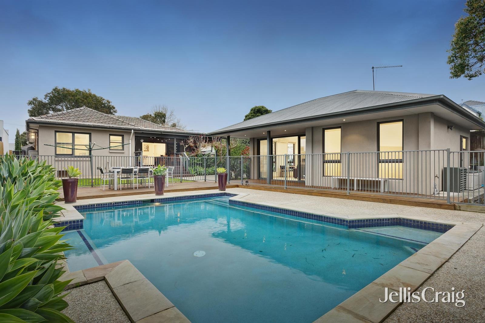 38 Bennett Avenue, Mount Waverley image 10