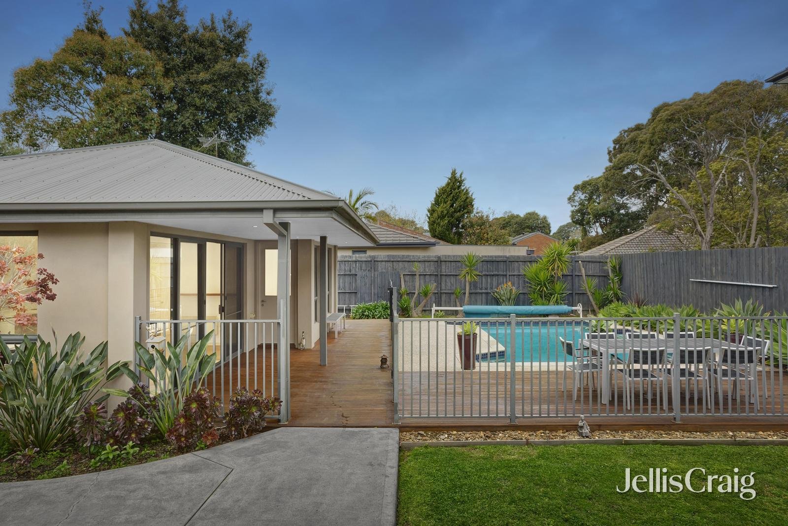 38 Bennett Avenue, Mount Waverley image 11