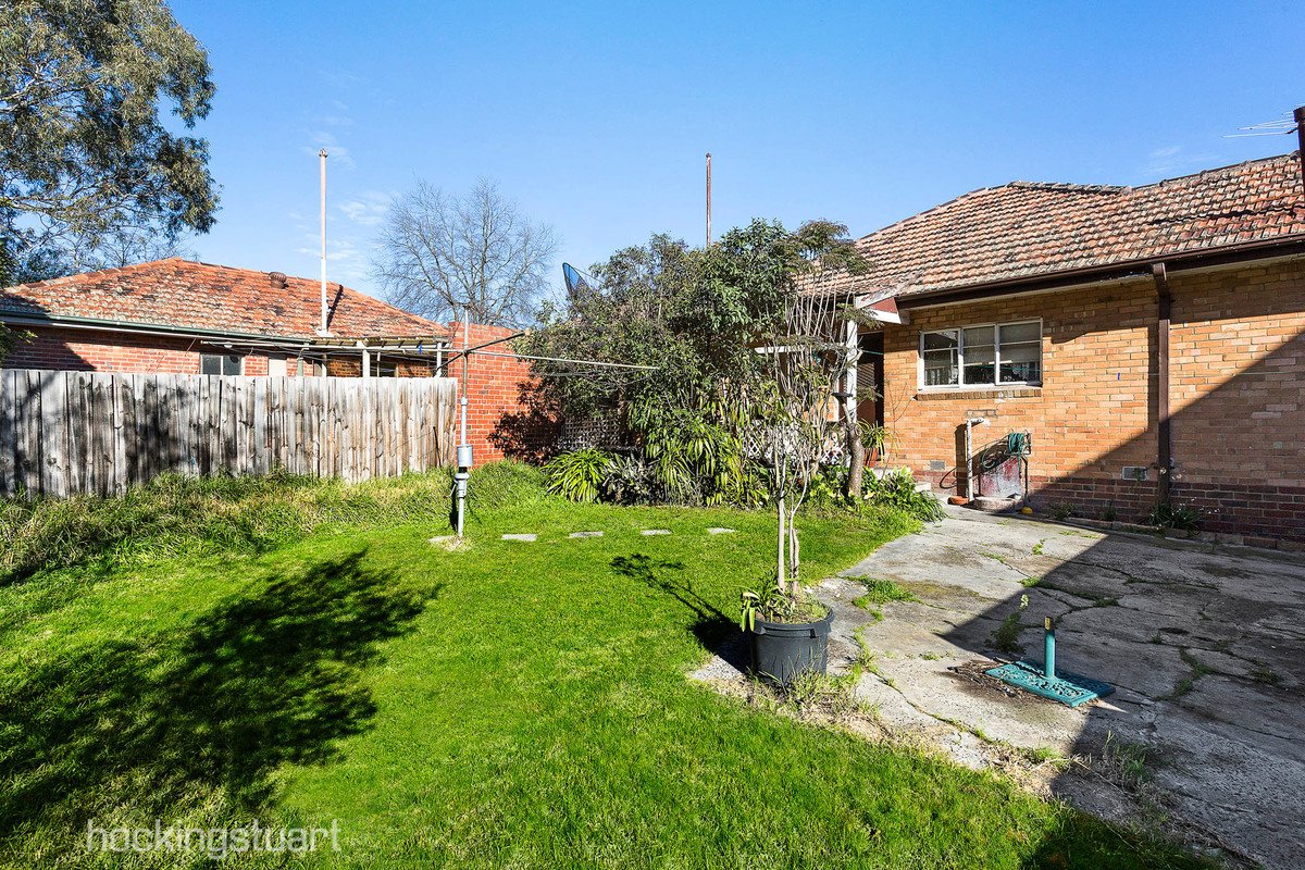 38 Bennett Parade, Kew East image 4