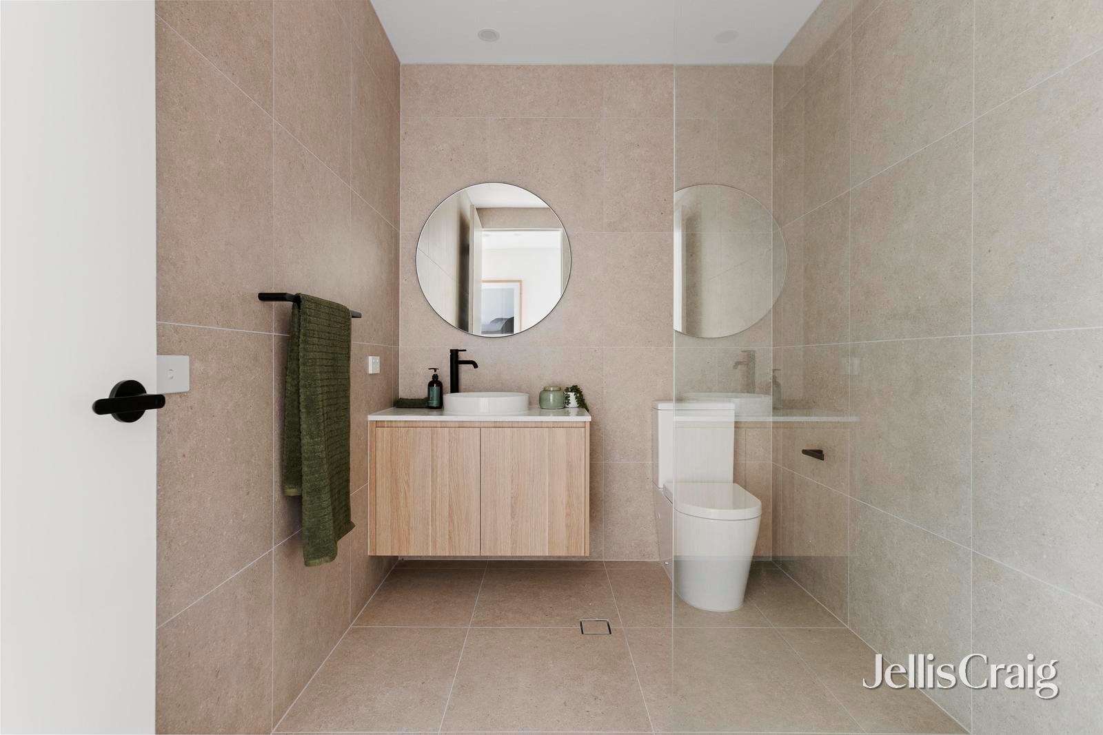 3/8 Boundary Street, South Melbourne image 17