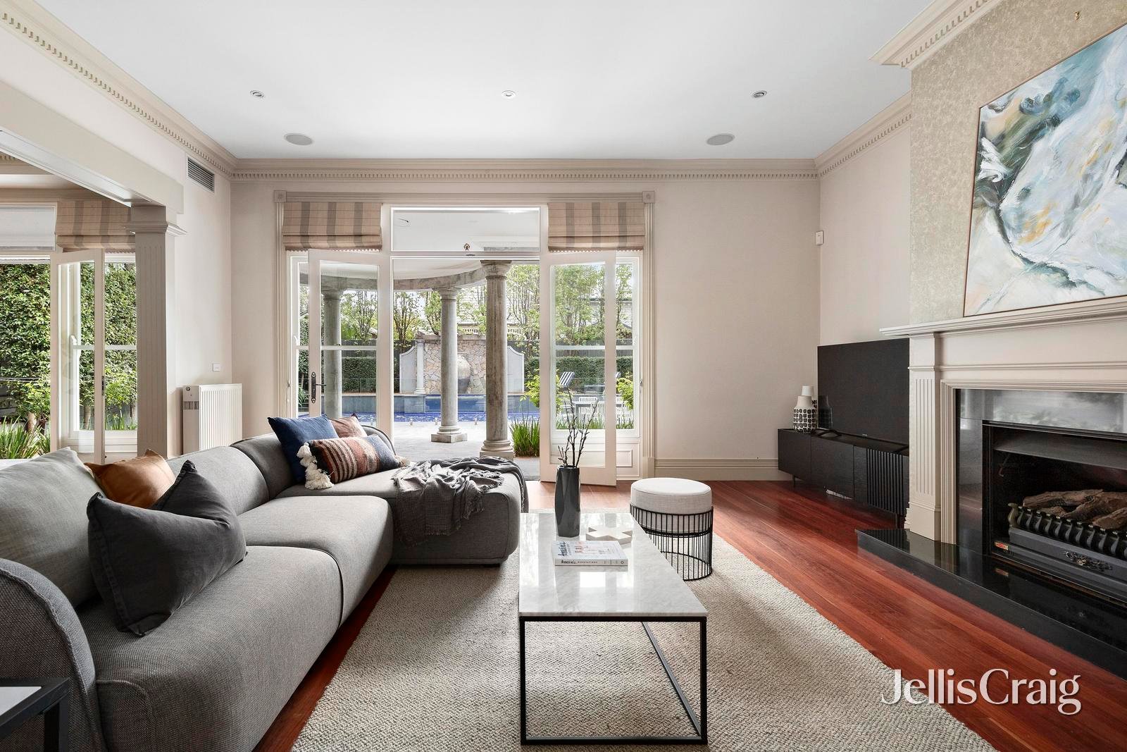 38 Braemar Street, Essendon image 8