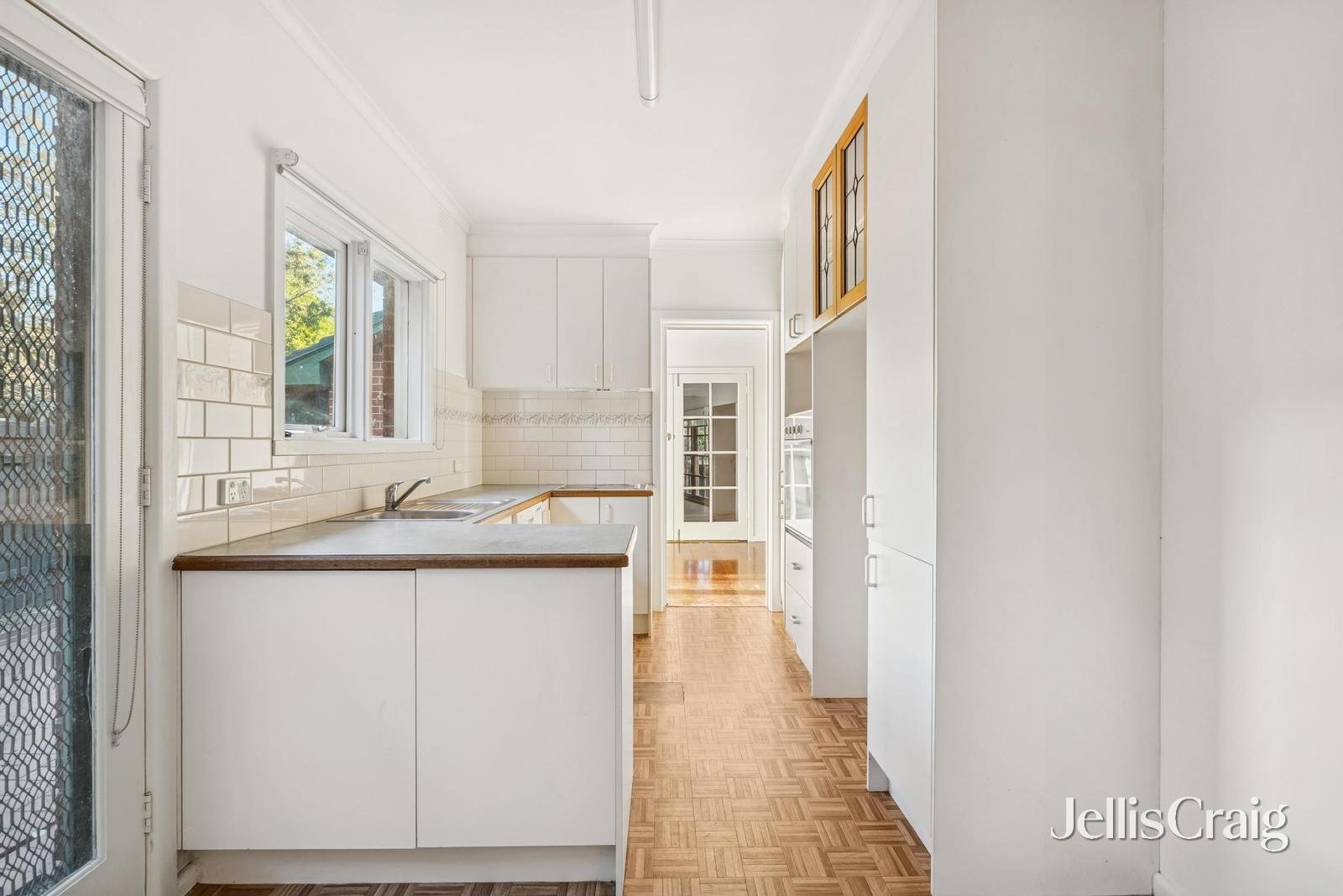 38 Bryson Grove, Templestowe Lower image 7