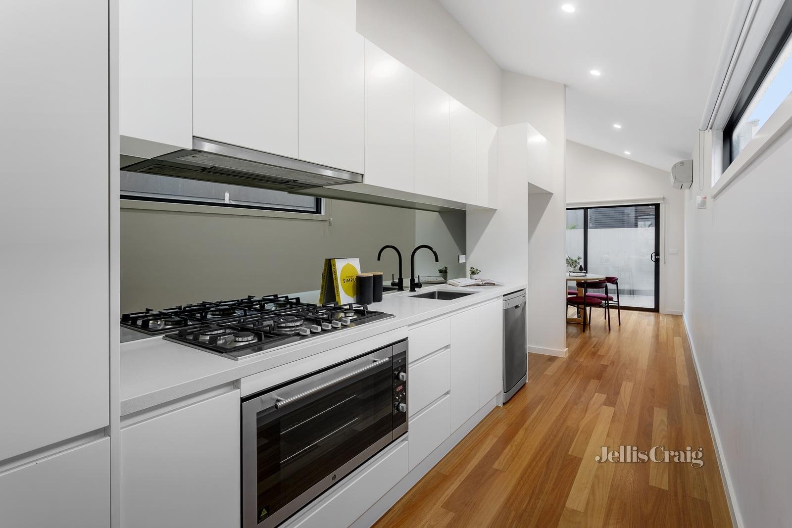 38 Bunting Street, Richmond image 5