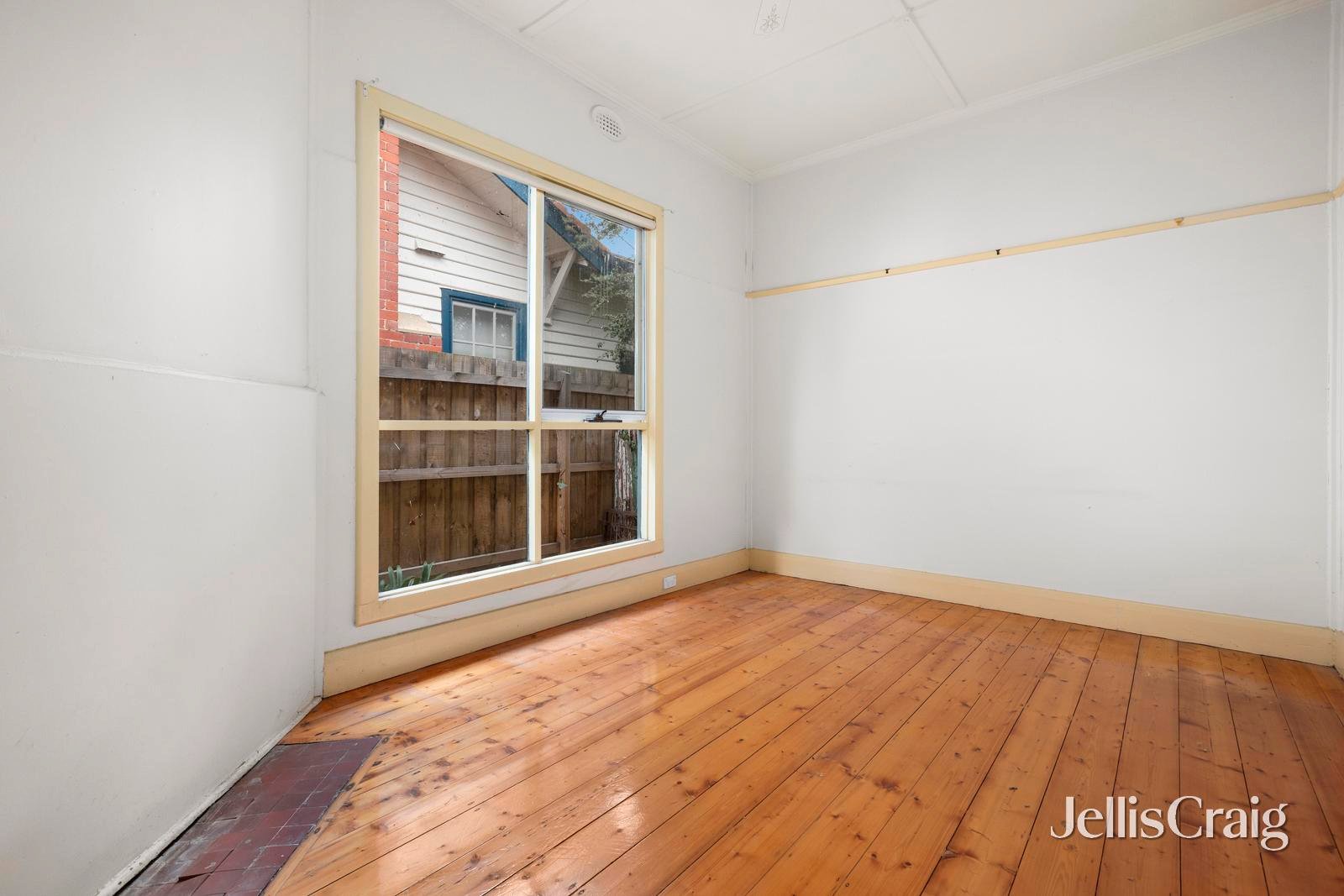 38 Bute Street, Murrumbeena image 5
