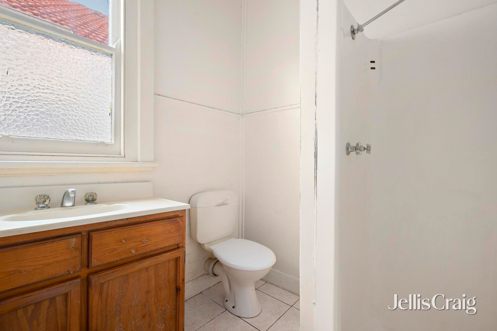 38 Bute Street, Murrumbeena image 7