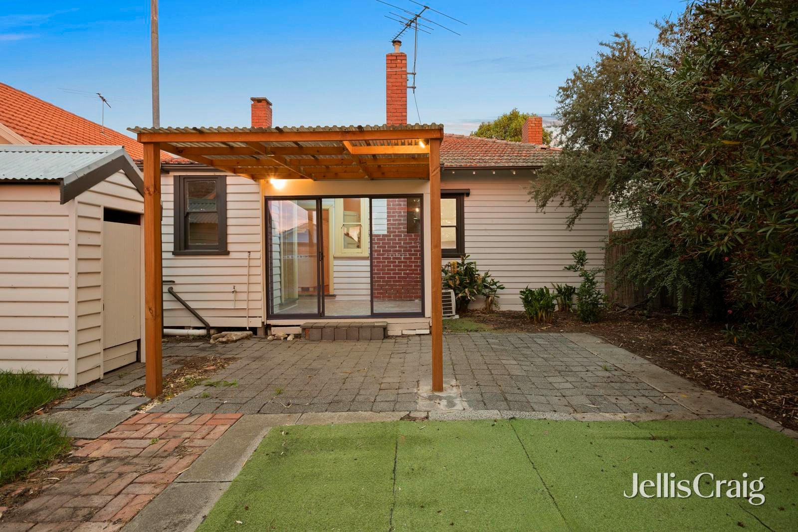 38 Bute Street, Murrumbeena image 11