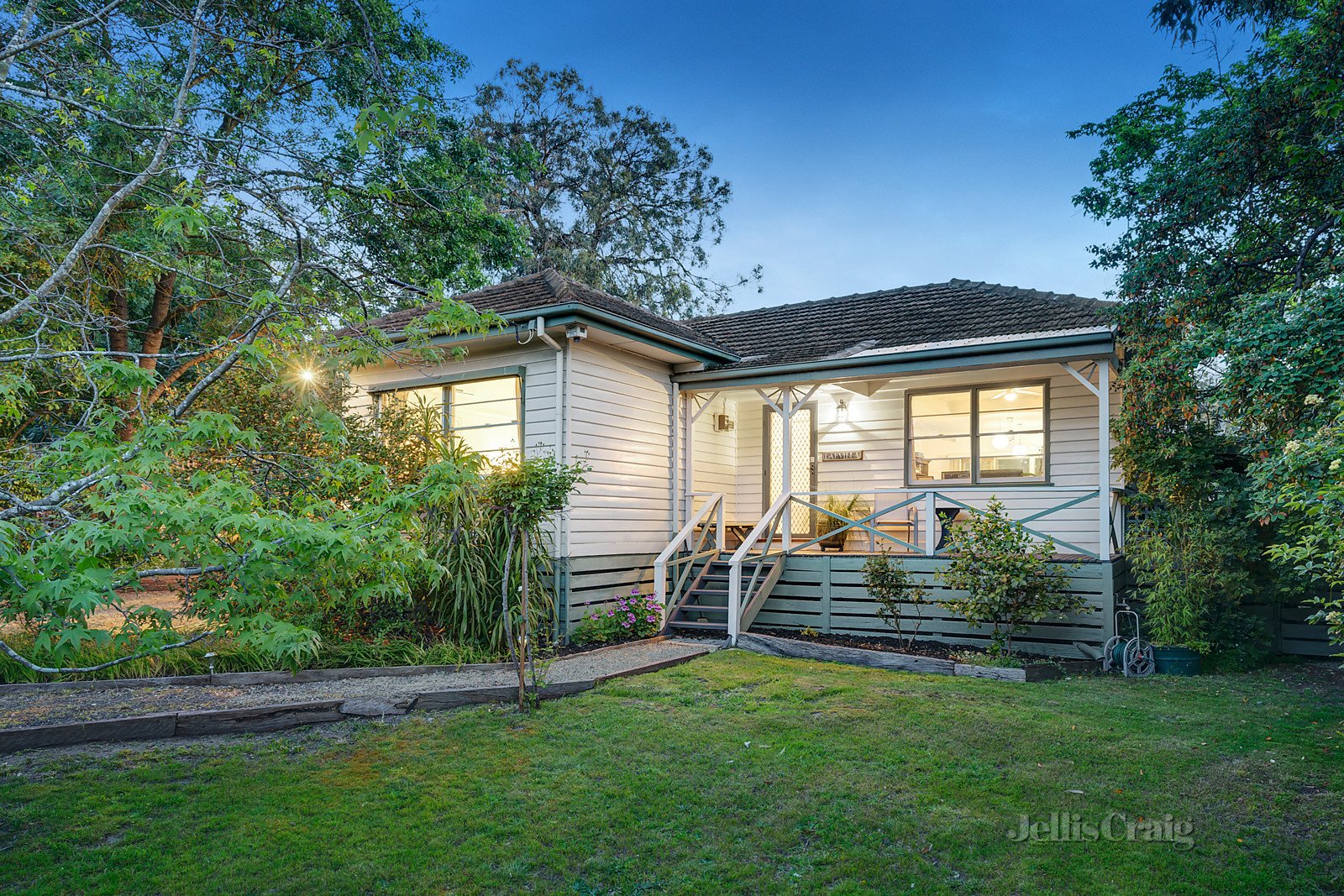 38 Cameron Road, Croydon image 5