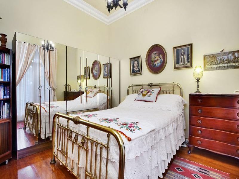 38 Caroline Street, Hawthorn East image 5