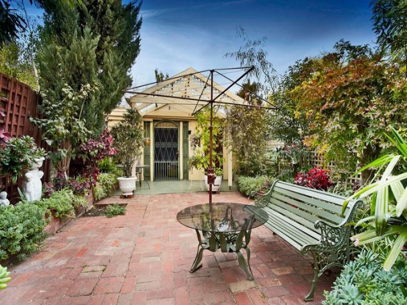 38 Caroline Street, Hawthorn East image 6