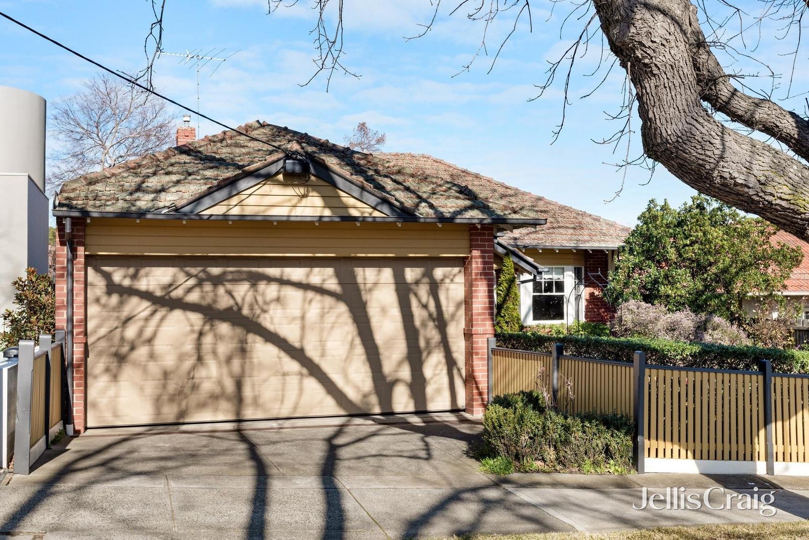 38 Carramar Avenue, Camberwell image 2