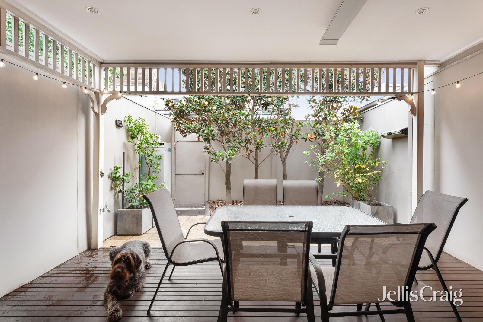 38 Chestnut Street, Richmond image 2