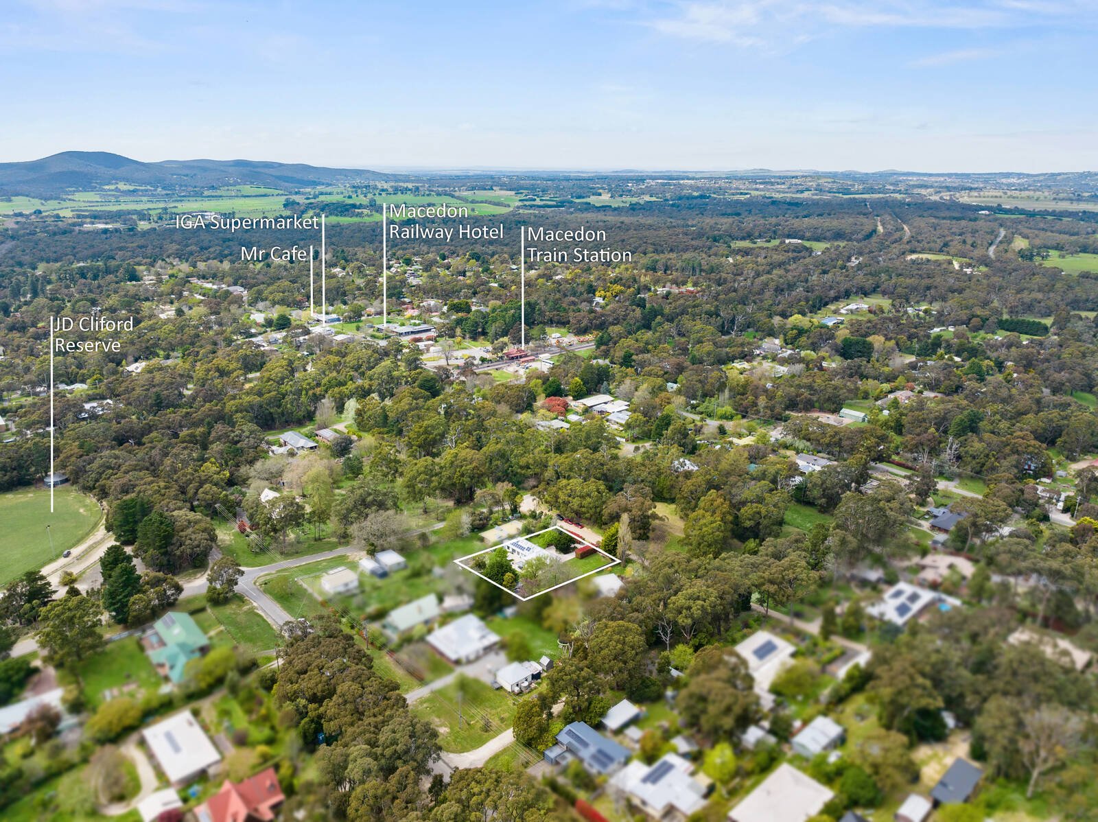 Property Gallery Thumbnail 3