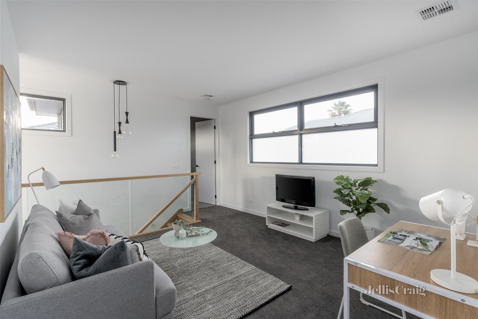 3/8 Chute Street, Mordialloc image 5