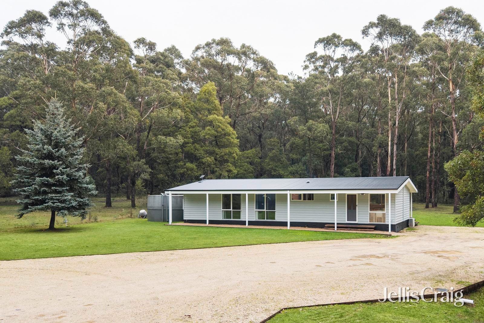 38 Coliban Drive, Lyonville image 2