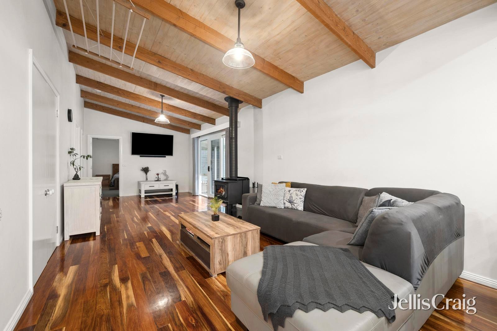 38 Coliban Drive, Lyonville image 5