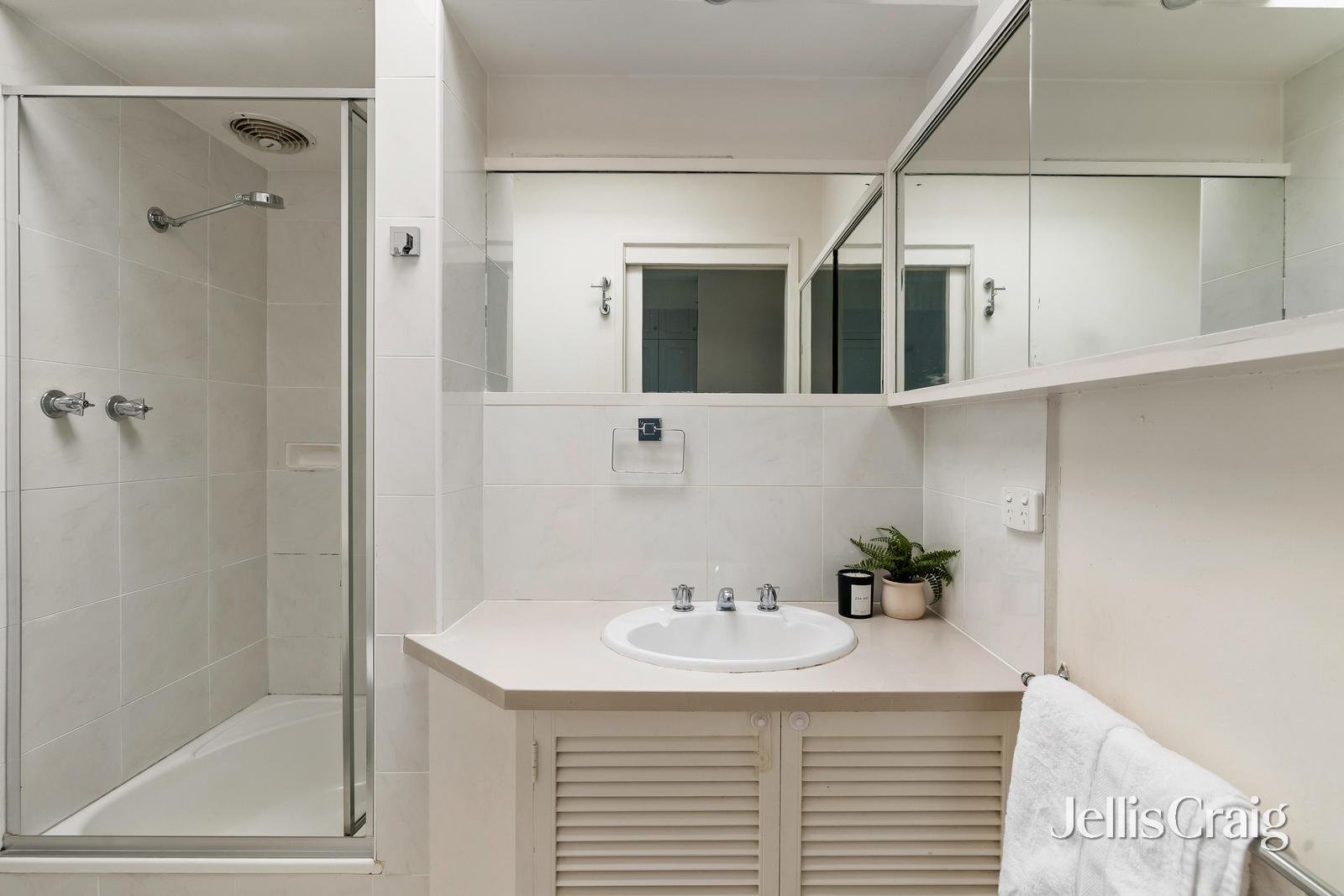 38 Croydon Road, Surrey&nbsp;Hills image 7