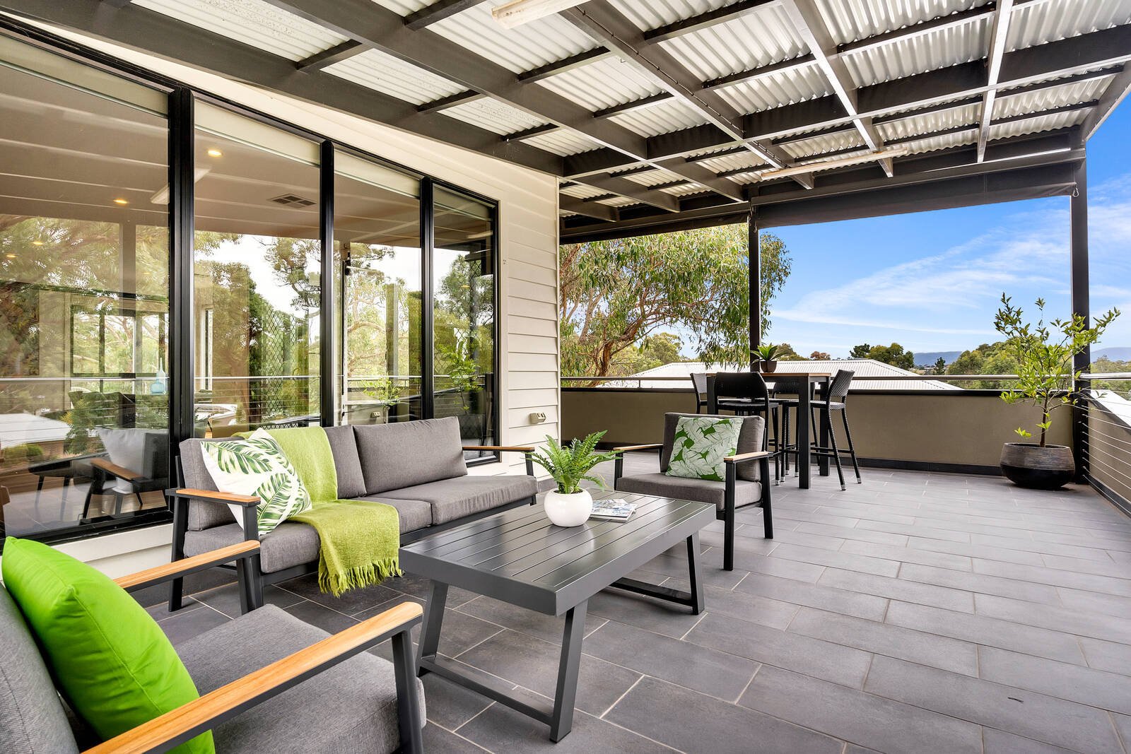 Property Gallery Thumbnail 2