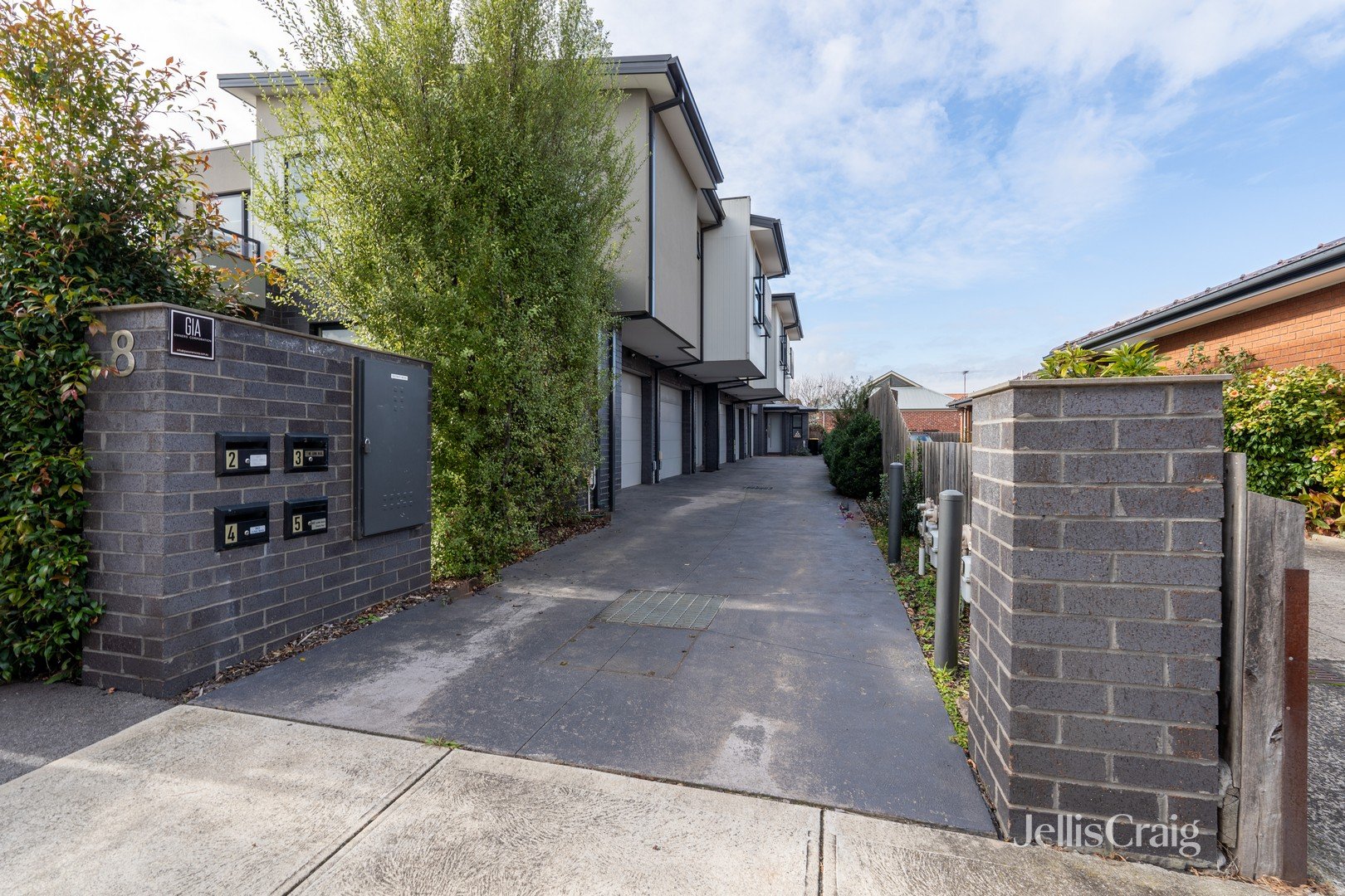 3/8 De Carle Street, Brunswick image 13