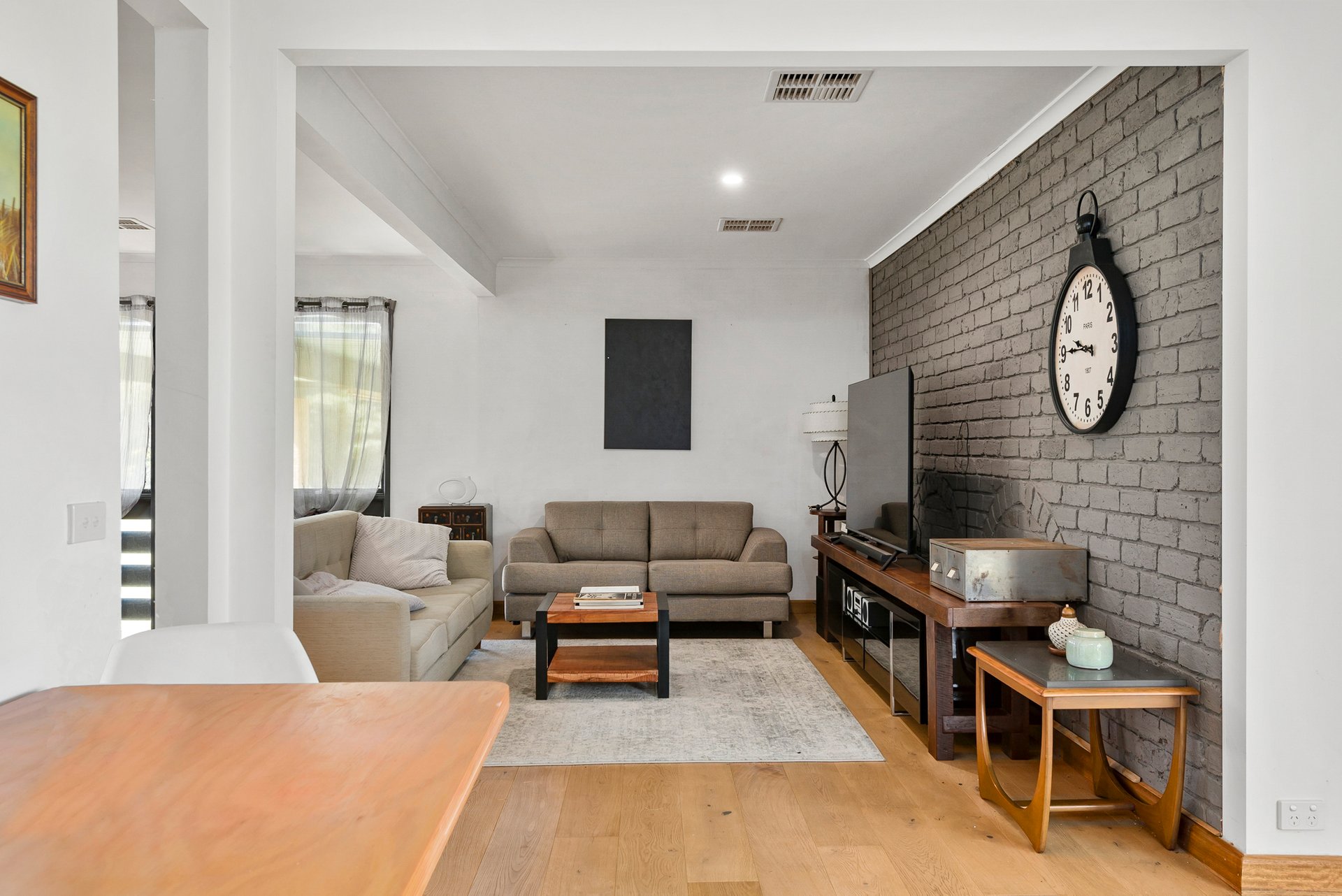 Property Gallery Thumbnail 4