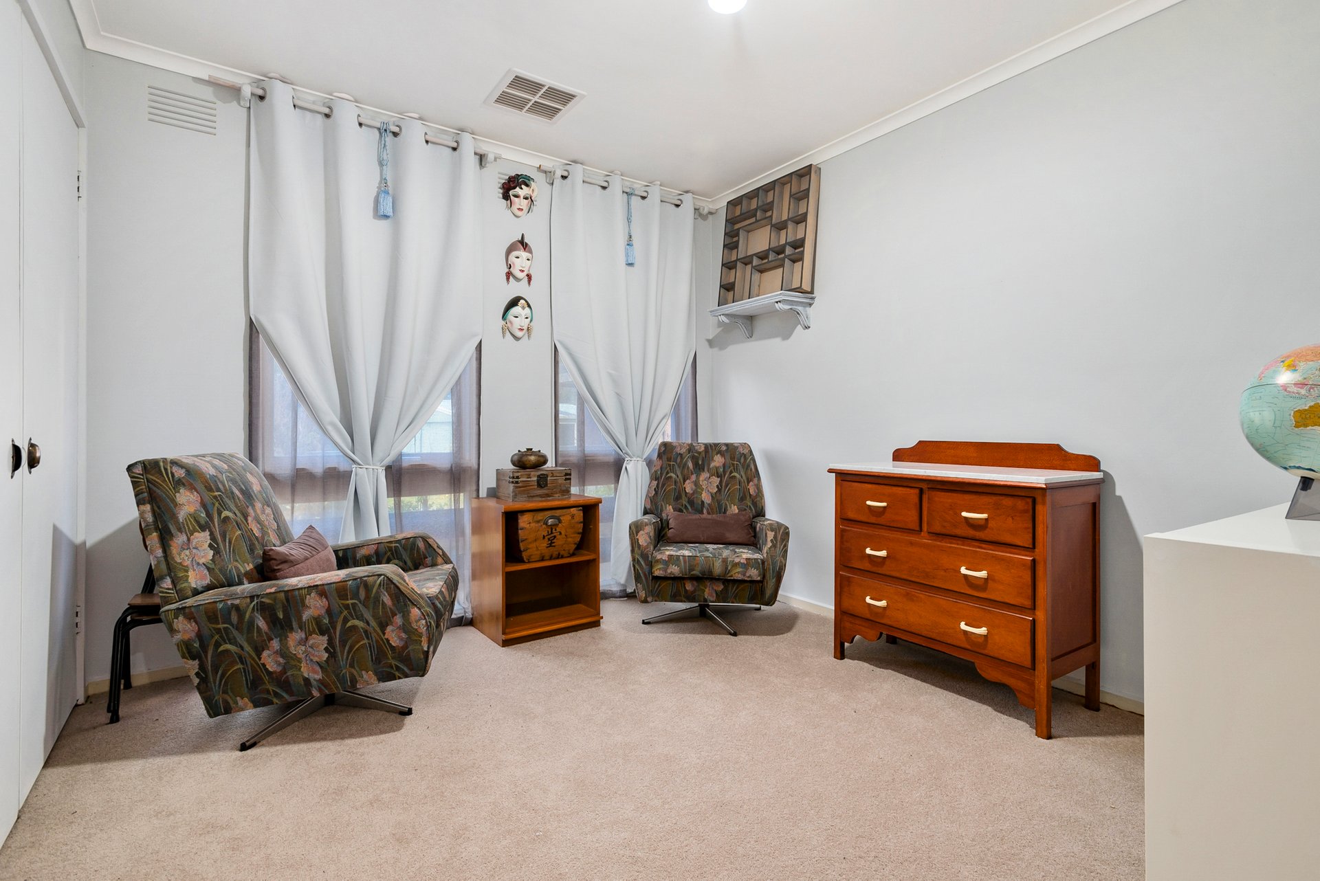 Property Gallery Thumbnail 10
