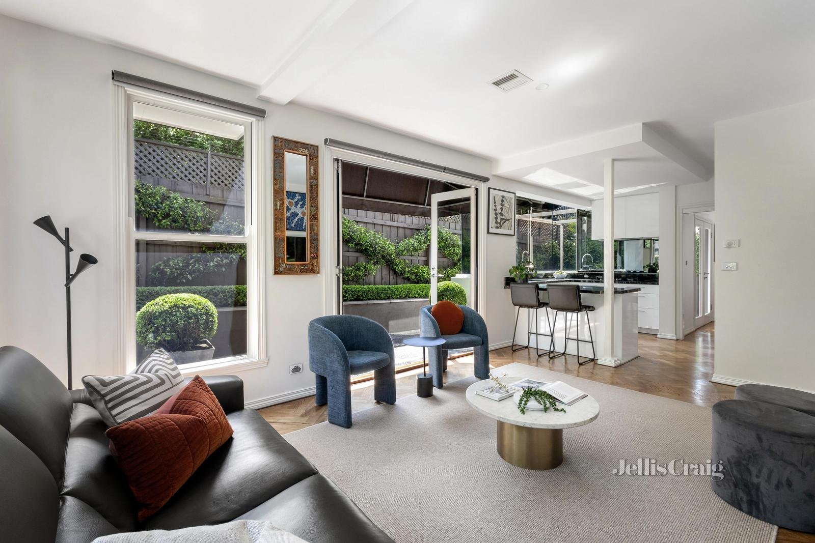 3/8 Dickens Street, Glen Iris image 7