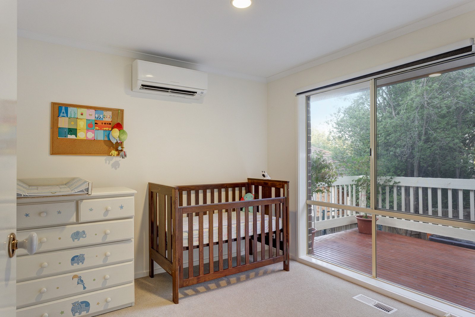 3/8 Edna Street, Mount Waverley image 7