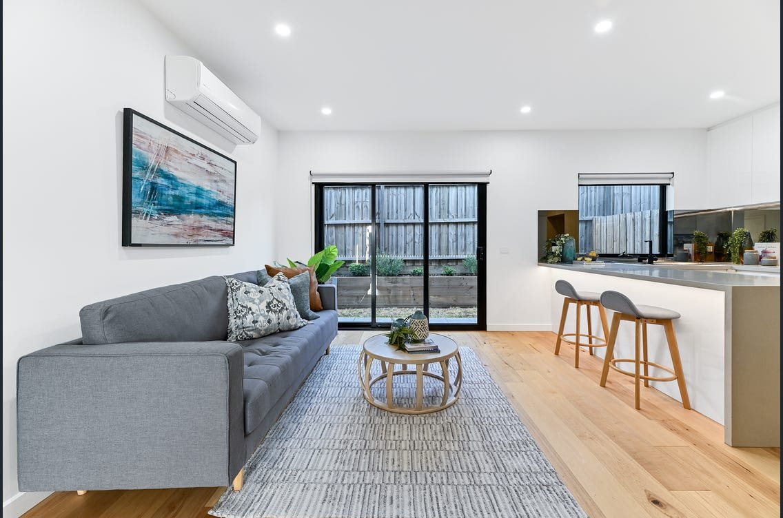 3/8 Elizabeth Court, Rowville image 2