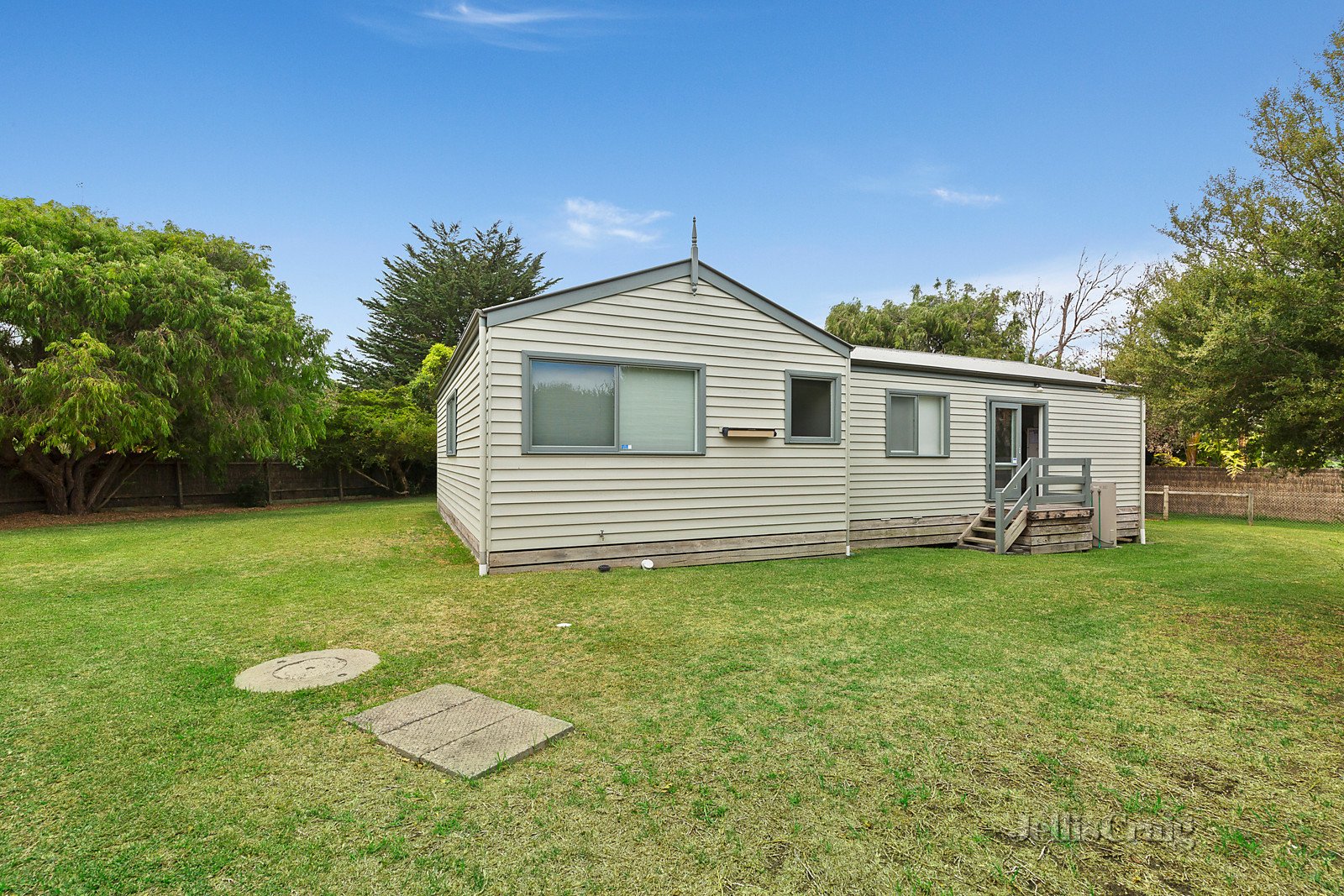 38 Erlandsen Avenue, Sorrento image 5