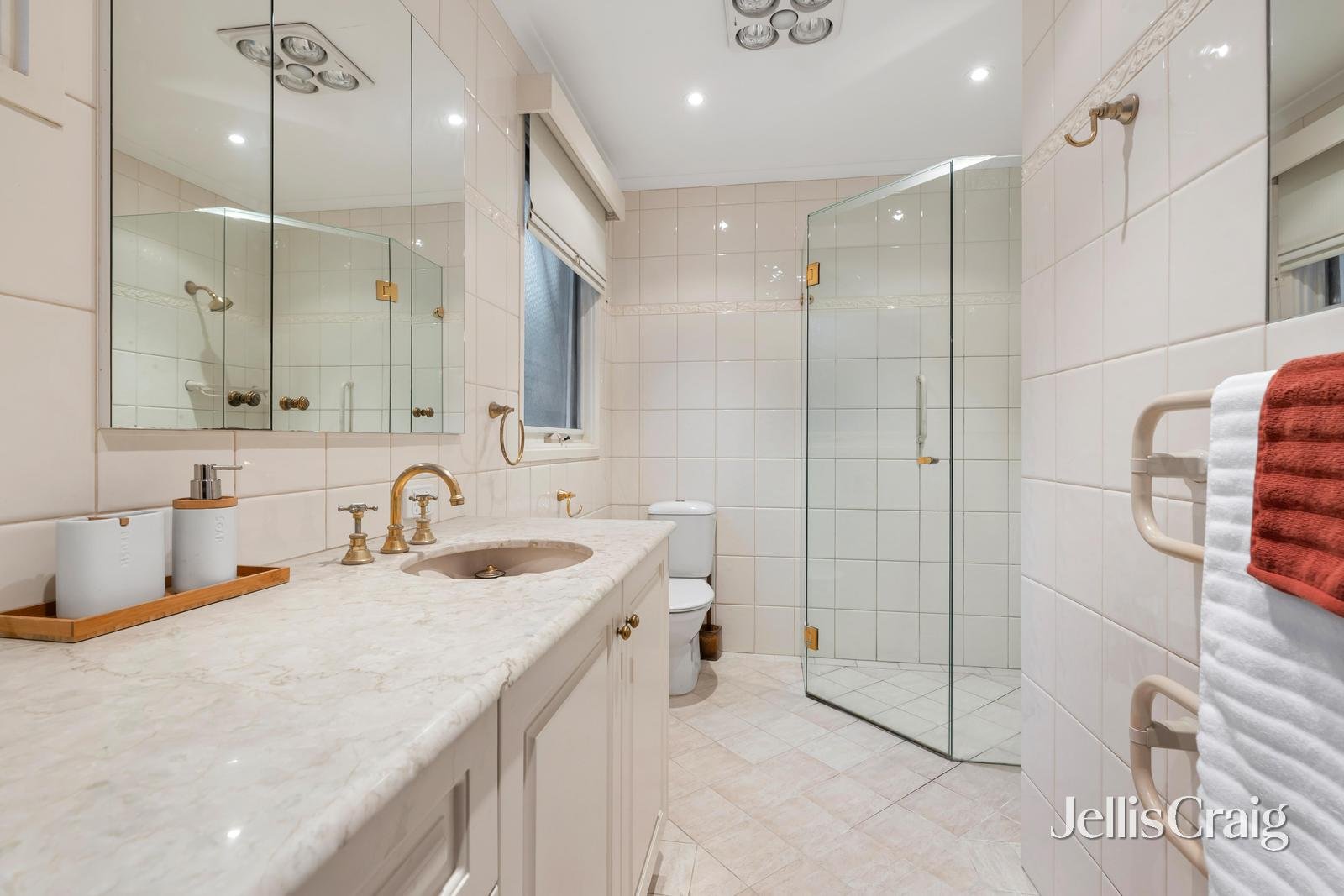 38 Fuller Street, Mitcham image 9