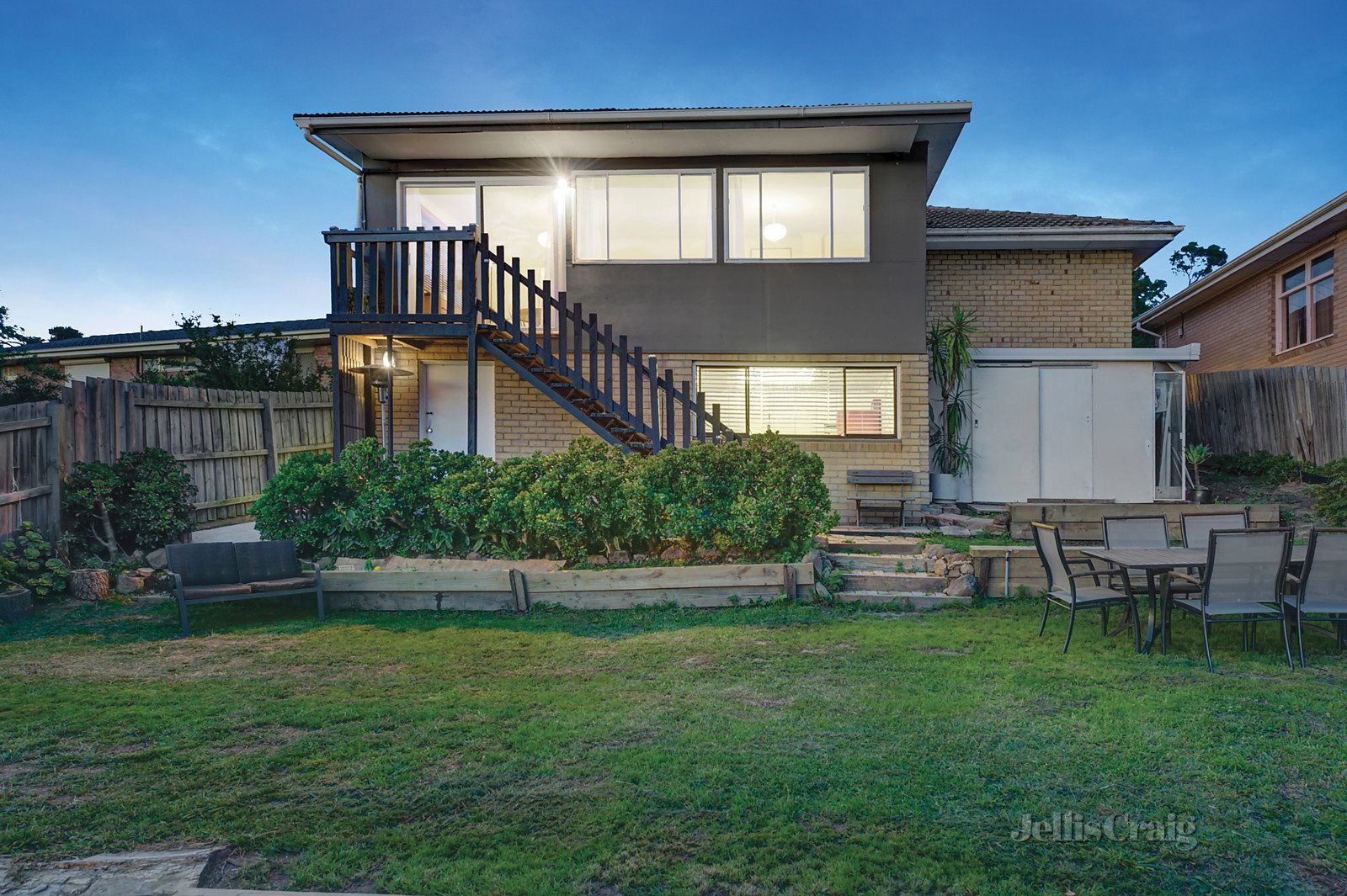 38 Furneaux Grove, Bulleen image 10