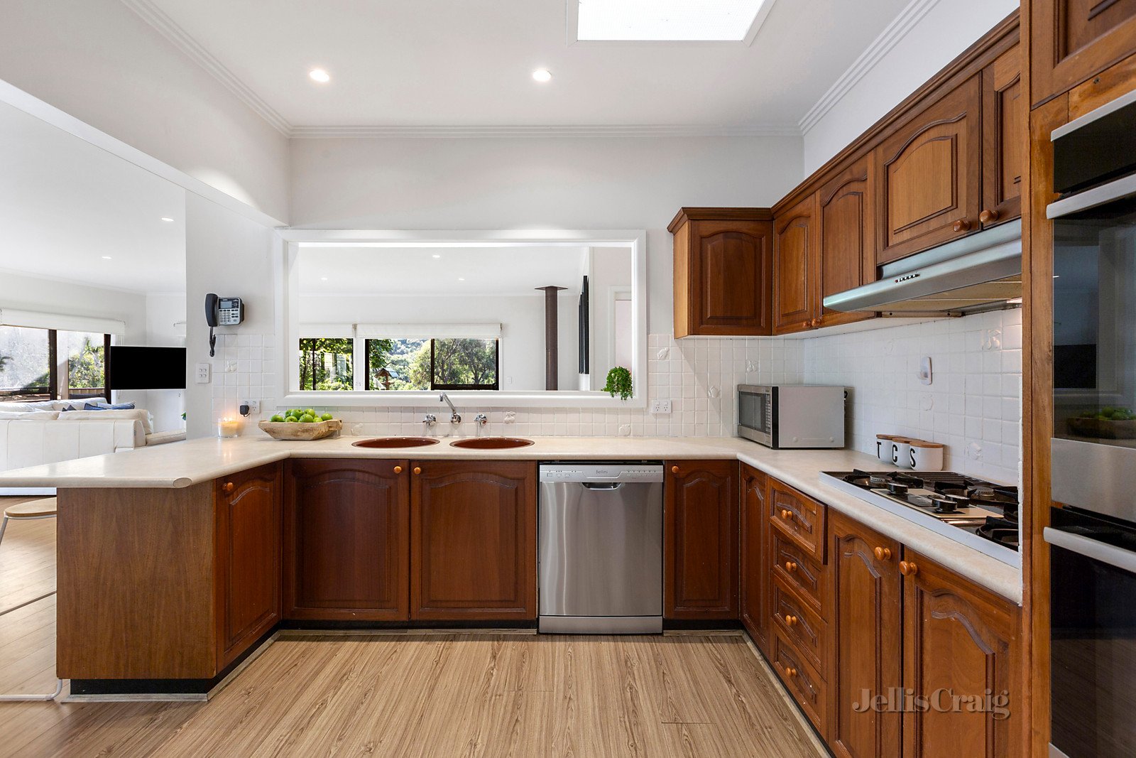 38 Heads Road, Donvale image 4