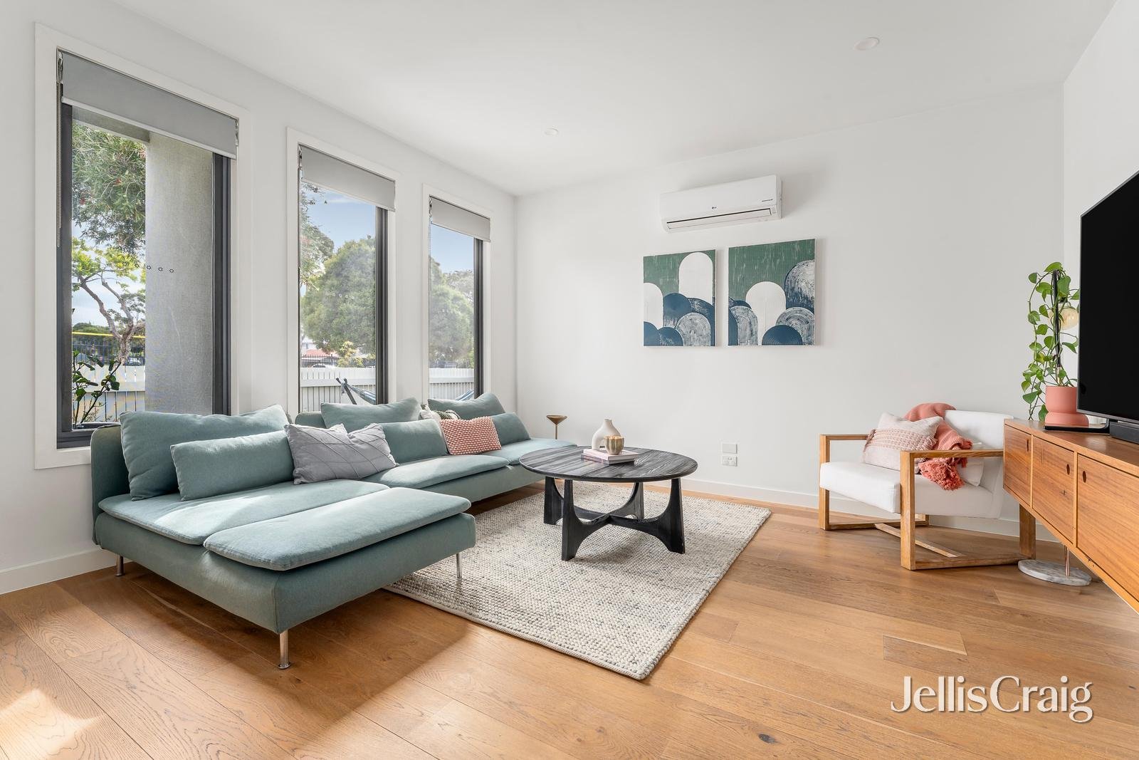 38 Hendren Avenue, Altona North image 3