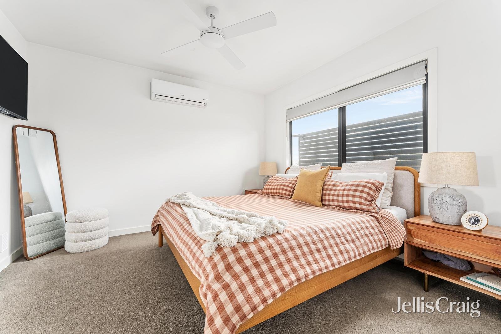 38 Hendren Avenue, Altona North image 9