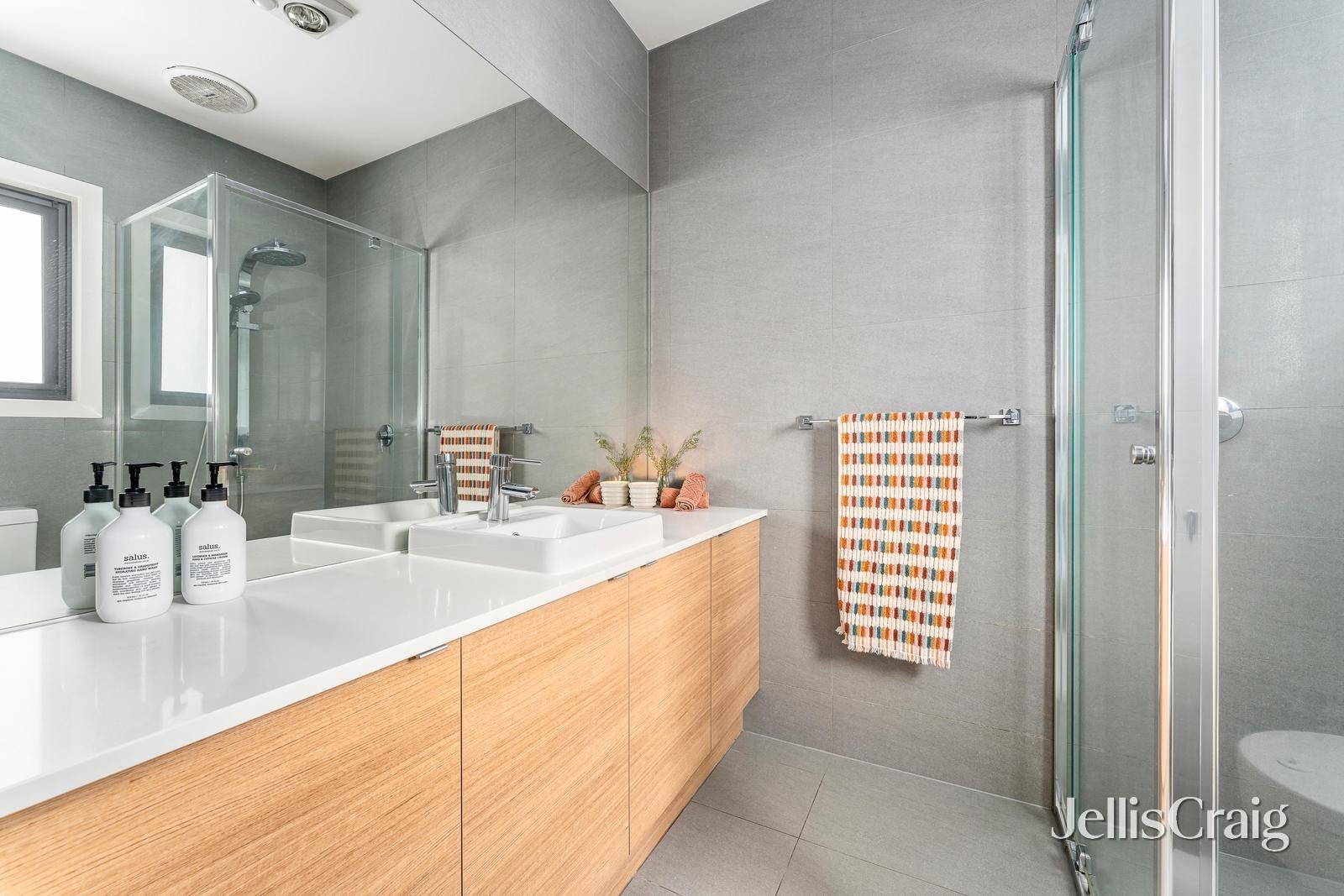 38 Hendren Avenue, Altona North image 10