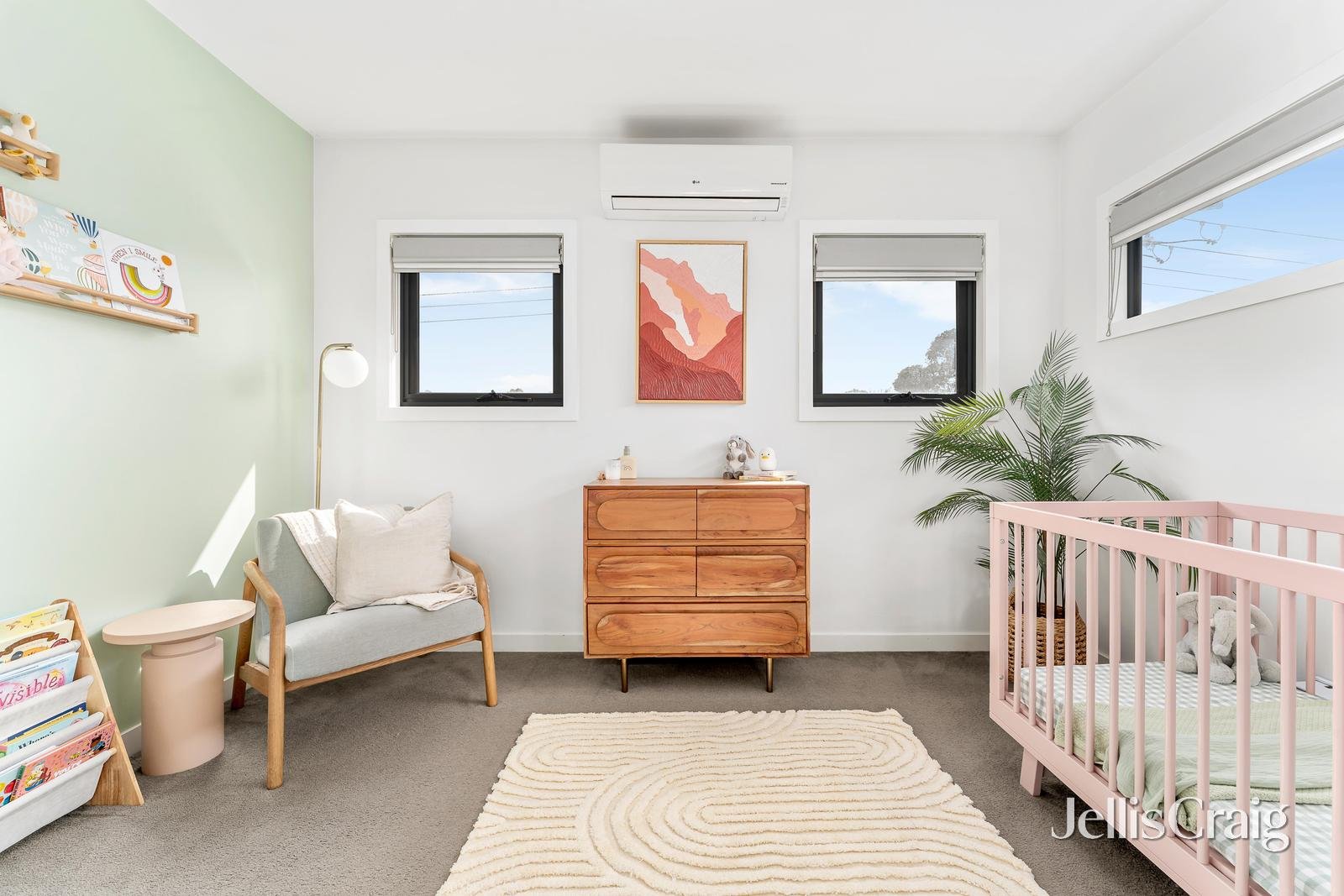 38 Hendren Avenue, Altona North image 11