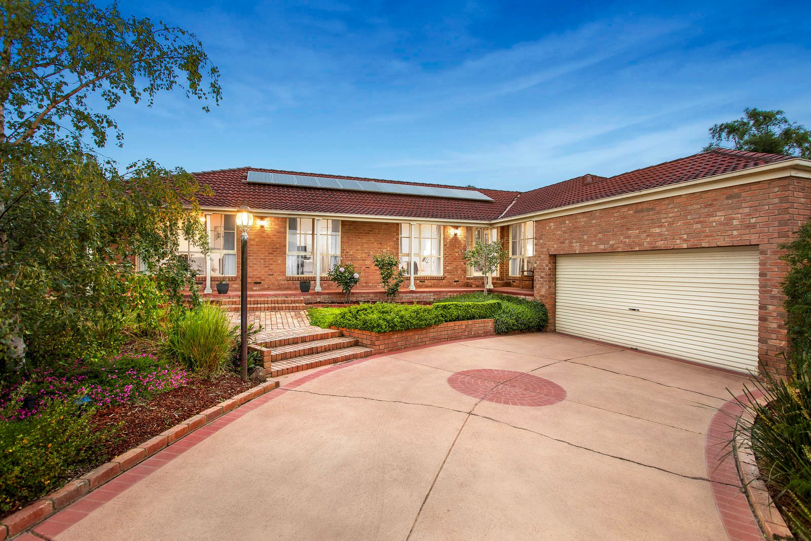 Property Gallery - Main Image