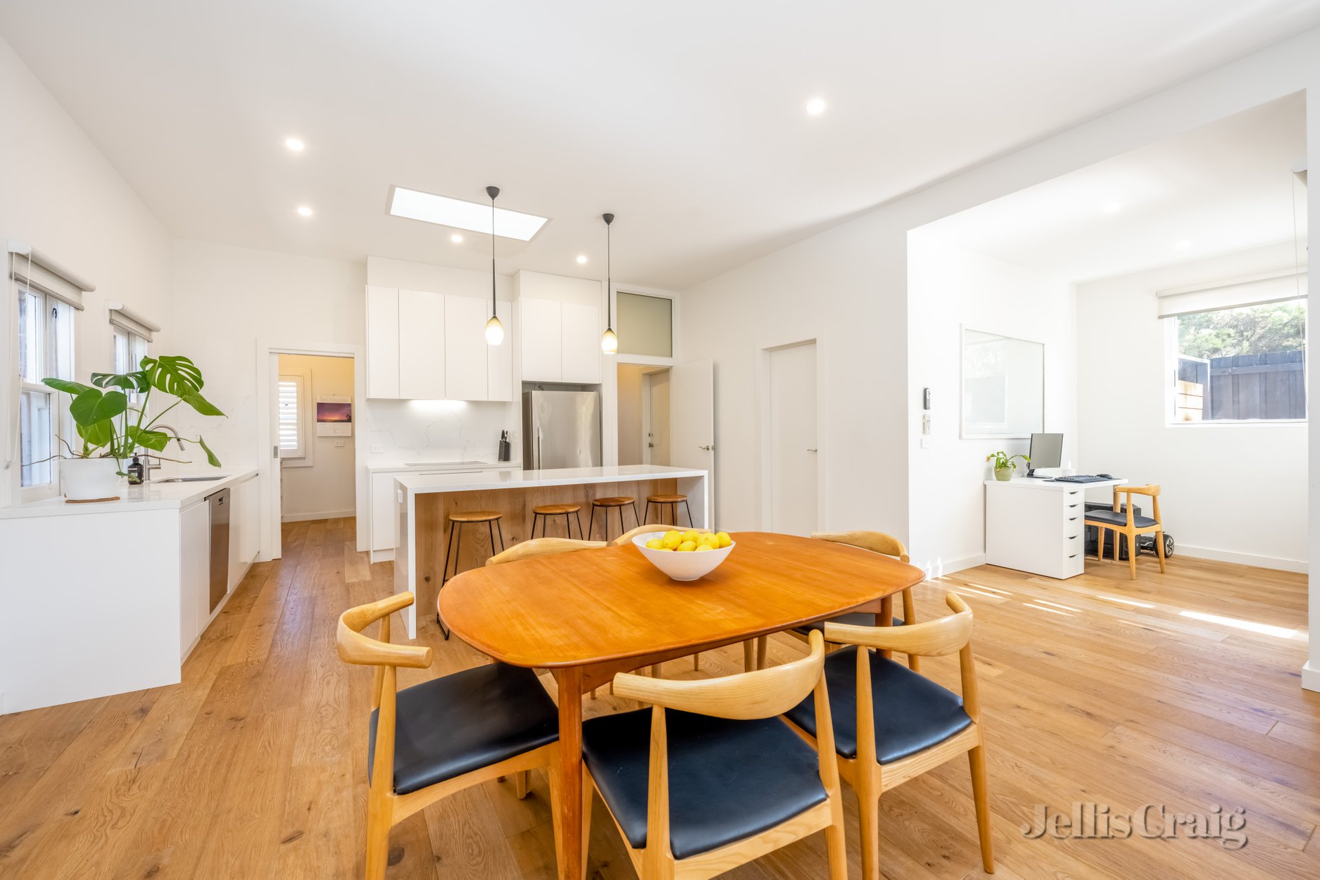 38 Hillside Avenue, Northcote image 3