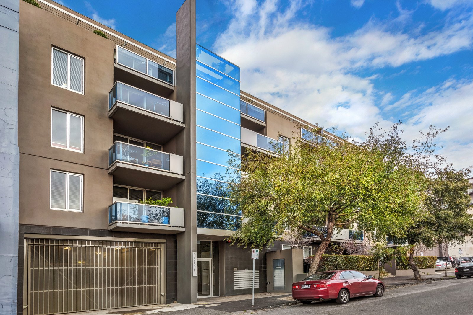 3/8 Hull Street, Richmond image 3