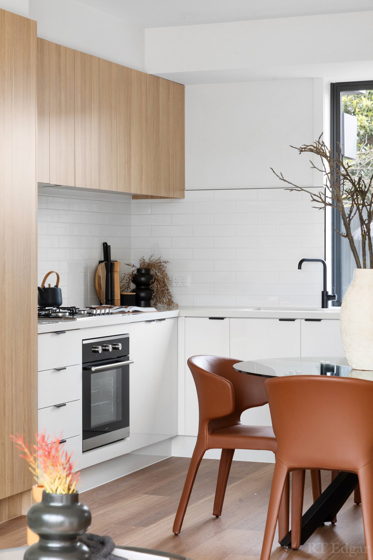Property Gallery Thumbnail 6