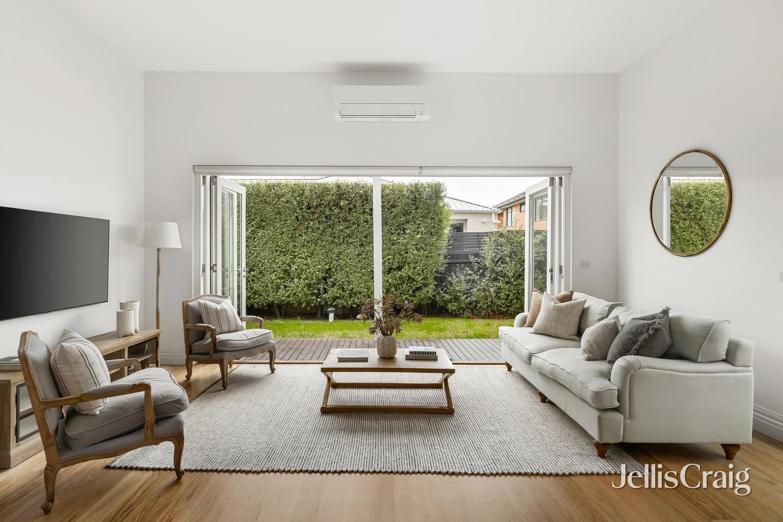 38 Johnstone Street, Malvern image 2