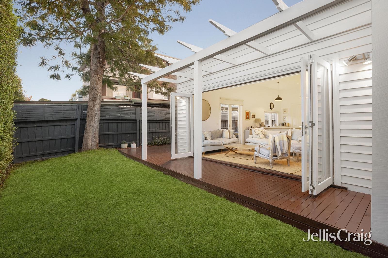 38 Johnstone Street, Malvern image 15