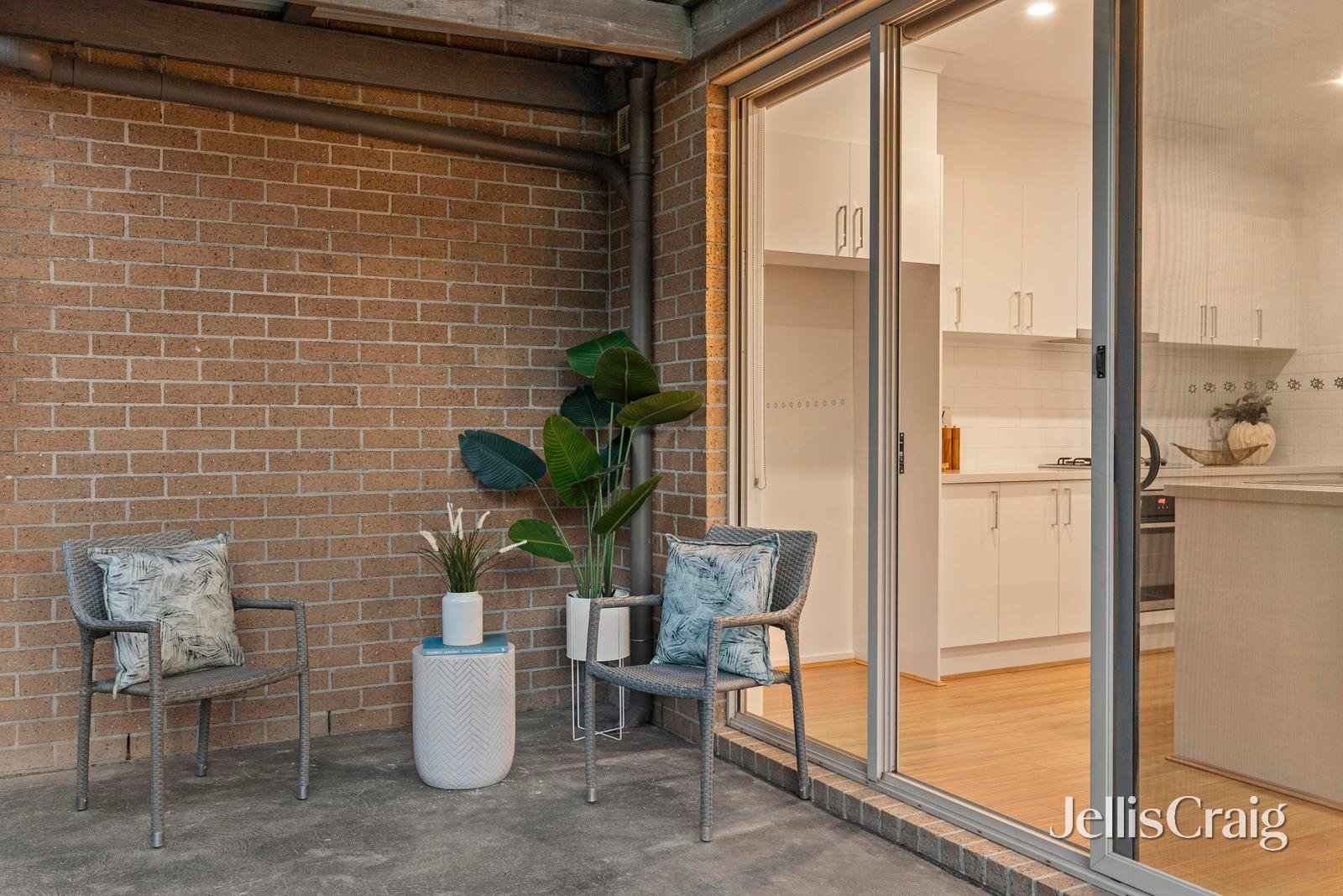 3/8 Kauri Court, Croydon image 12
