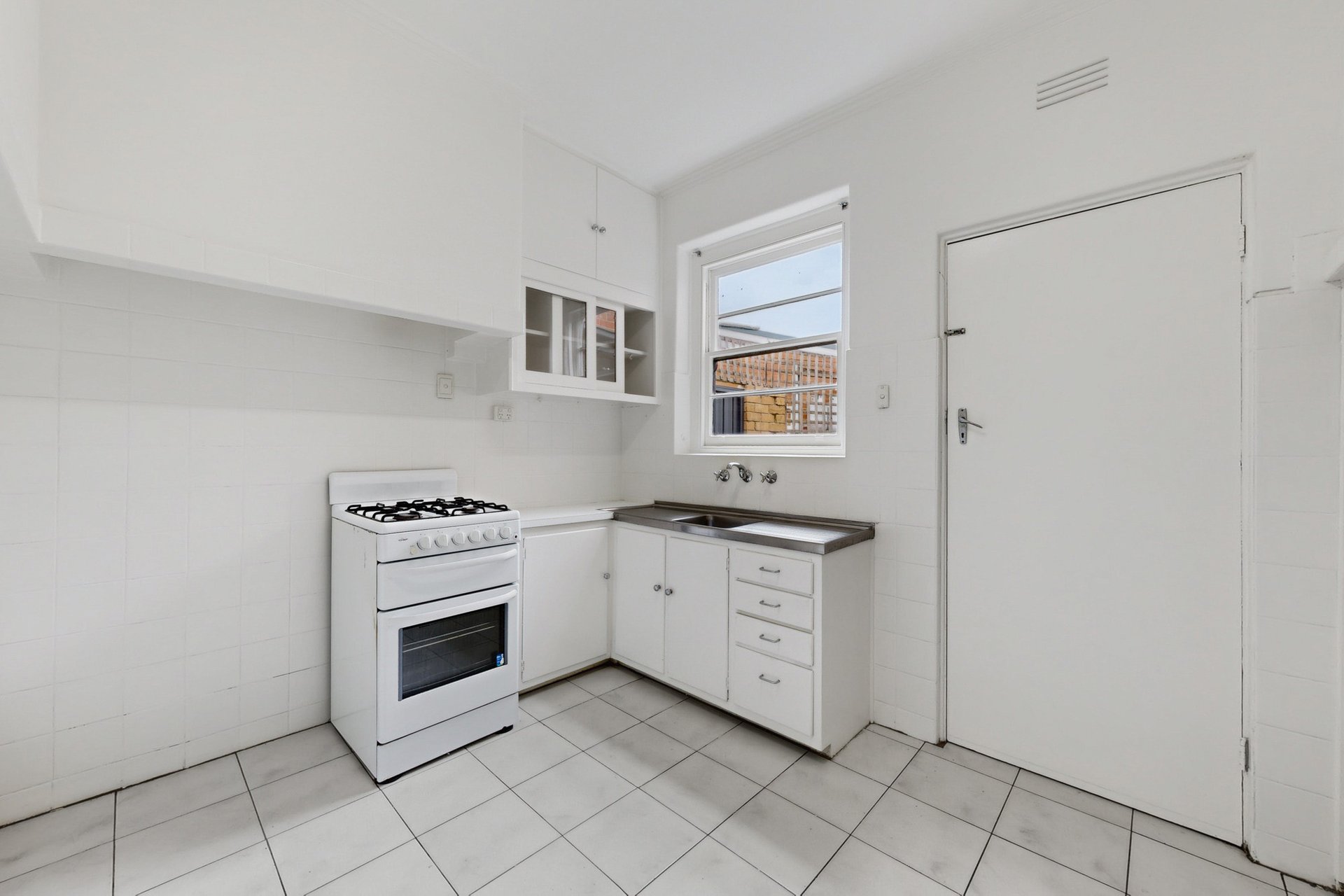 38 Kerferd Road, Albert&nbsp;Park image 10
