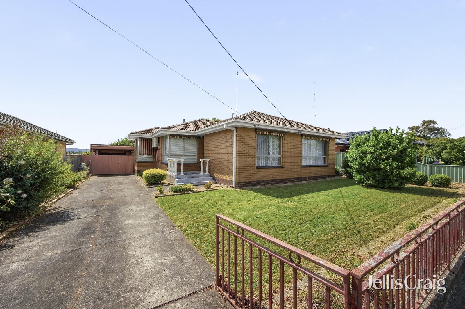 38 Malmesbury Street, Wendouree image 1